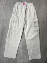 Load image into Gallery viewer, Tna Khakis Size Extra Small
