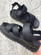 Load image into Gallery viewer, Dr Martens Sandals Womens 7
