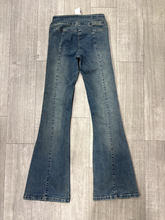 Load image into Gallery viewer, Garage Denim Size 00
