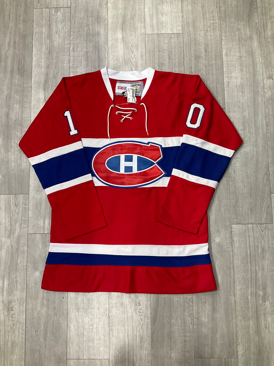 Ccm Athletic Top Size Extra Large