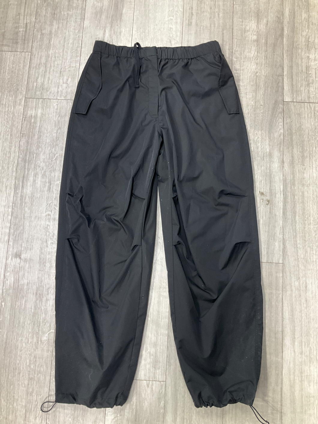Babaton Khakis Size 7/8 (29)