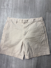 Load image into Gallery viewer, Ovo Shorts Size 36
