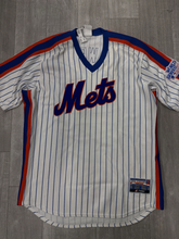 Load image into Gallery viewer, Mens Fan Apparel Size Extra Large
