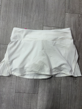 Load image into Gallery viewer, Lululemon Athletic Shorts Size Medium(8)
