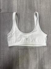 Load image into Gallery viewer, Tna Tank Top Size Medium
