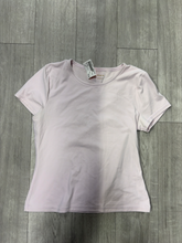 Load image into Gallery viewer, Aritzia Short Sleeve Top Size Large
