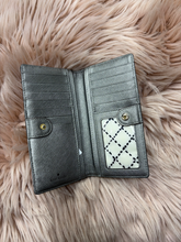 Load image into Gallery viewer, Kate Spade Wallet
