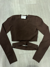 Load image into Gallery viewer, Babaton Long Sleeve Top Size Small
