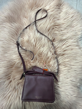Load image into Gallery viewer, Purse Ted Baker
