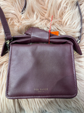 Load image into Gallery viewer, Purse Ted Baker

