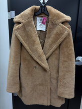 Load image into Gallery viewer, Babaton Heavy Outerwear Size Extra Small
