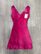 Load image into Gallery viewer, Pepper Mayo Dress Size Extra Small
