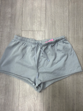Load image into Gallery viewer, Aritzia Shorts Size Extra Small
