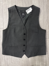 Load image into Gallery viewer, Zara Tank Top Size Small
