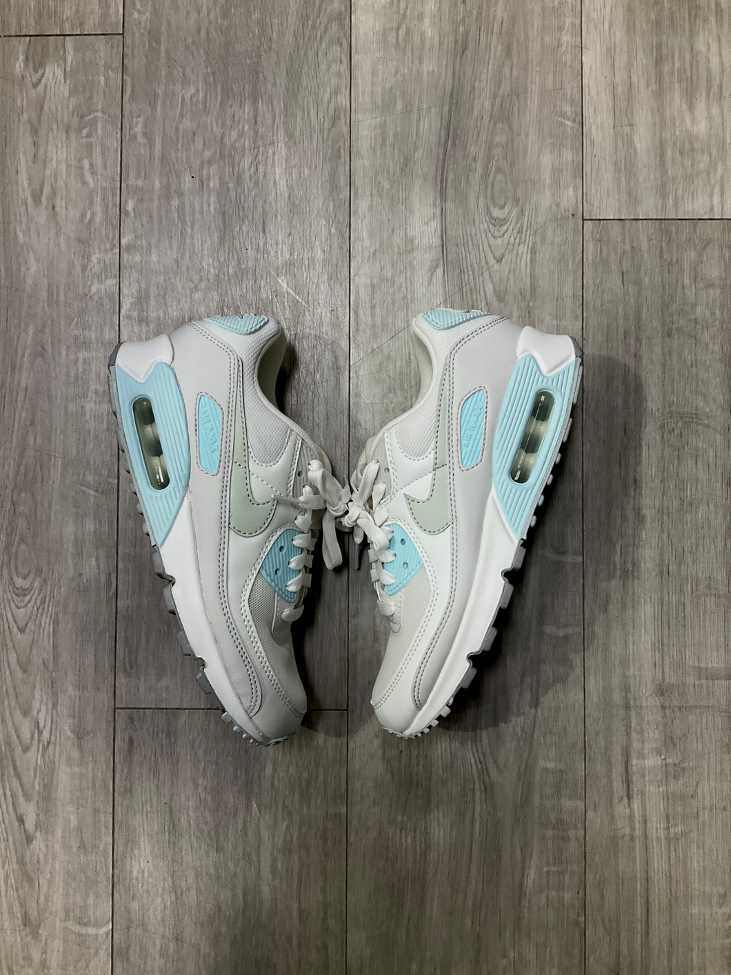 Nike Casual Shoes Womens 7