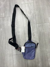 Load image into Gallery viewer, Nike Purse
