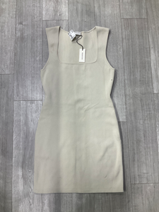 Babaton Dress Size Large
