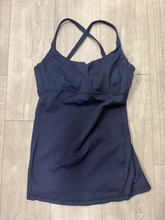 Load image into Gallery viewer, Lululemon Athletic Top Size Extra Small
