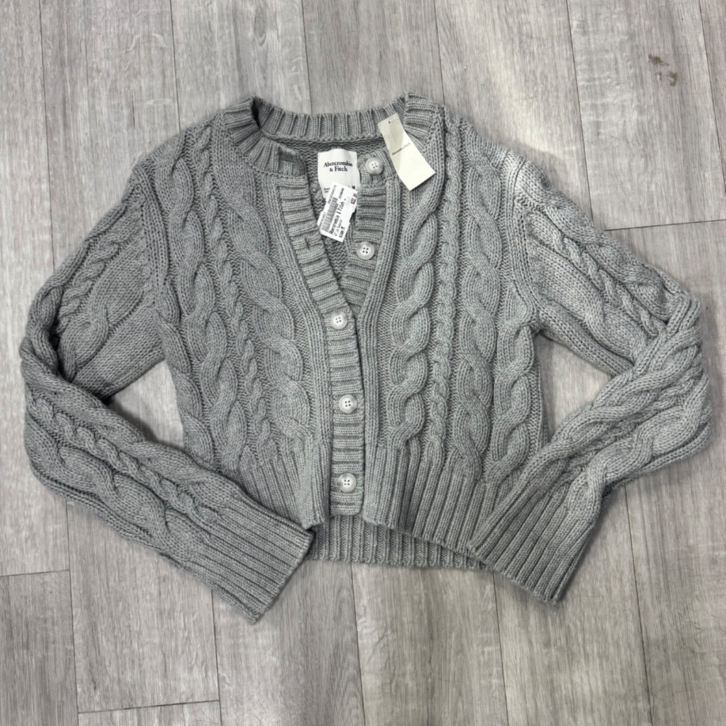 Abercrombie & Fitch Sweater Size Medium