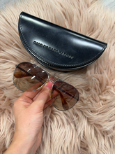 Load image into Gallery viewer, Marc Jacobs Sunglasses
