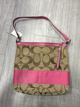 Load image into Gallery viewer, Coach Purse
