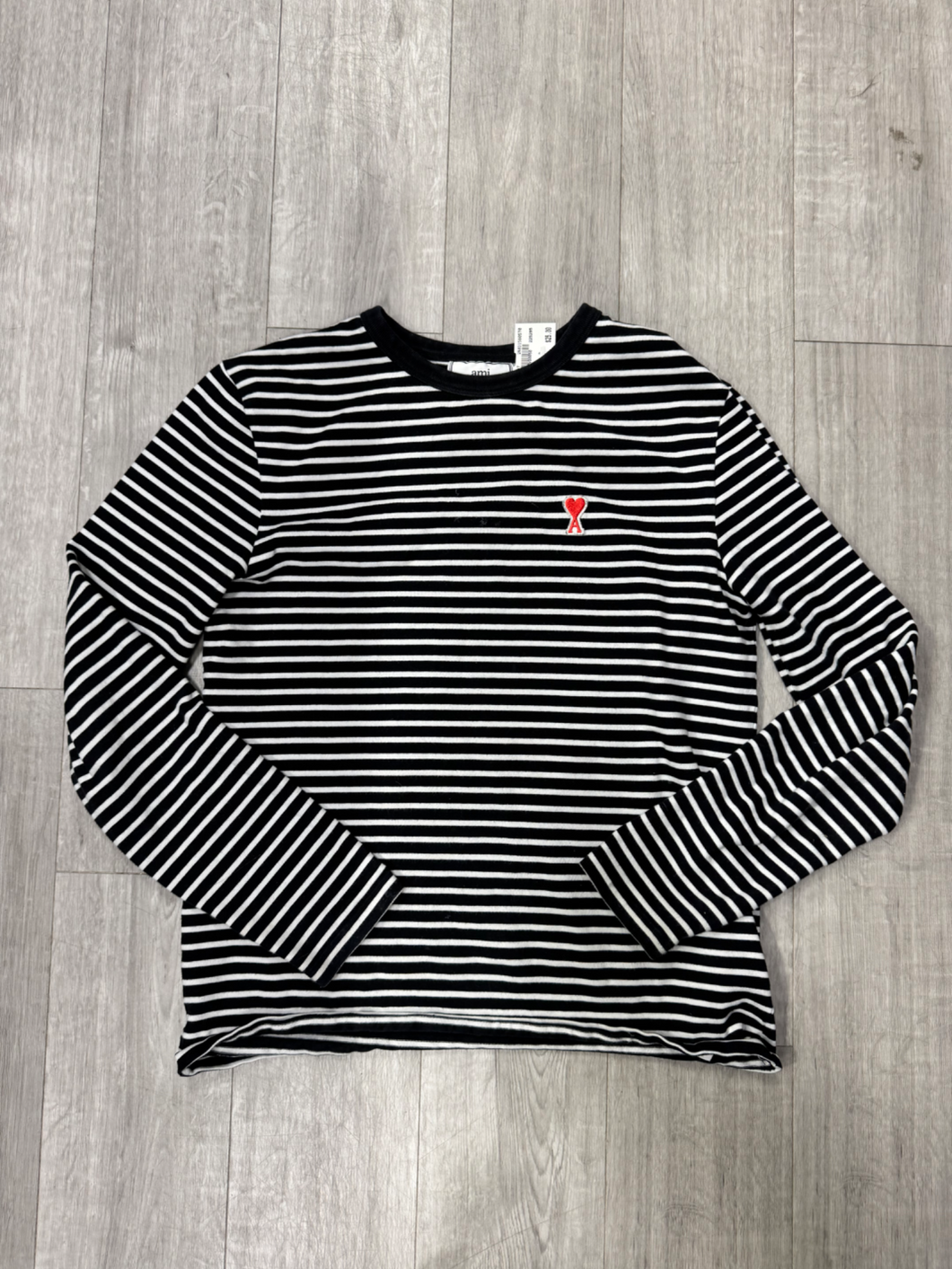 Long Sleeve Top Size Small ami