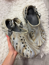Load image into Gallery viewer, Crocs Casual Shoes Mens 12
