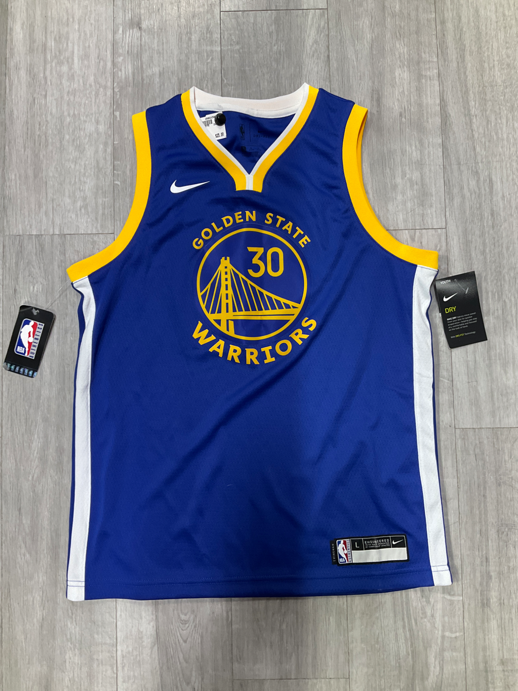 Nike Athletic Top Size Small