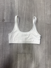 Load image into Gallery viewer, Tna Tank Top Size Medium
