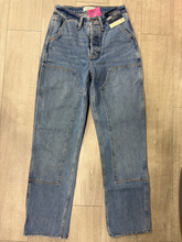 Load image into Gallery viewer, Abercrombie &amp; Fitch Denim Size 00
