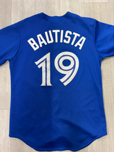 Load image into Gallery viewer, Majestic Athletic Top Size Medium
