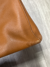 Load image into Gallery viewer, Kate Spade Purse
