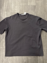 Load image into Gallery viewer, Zara Short Sleeve Top Size Medium
