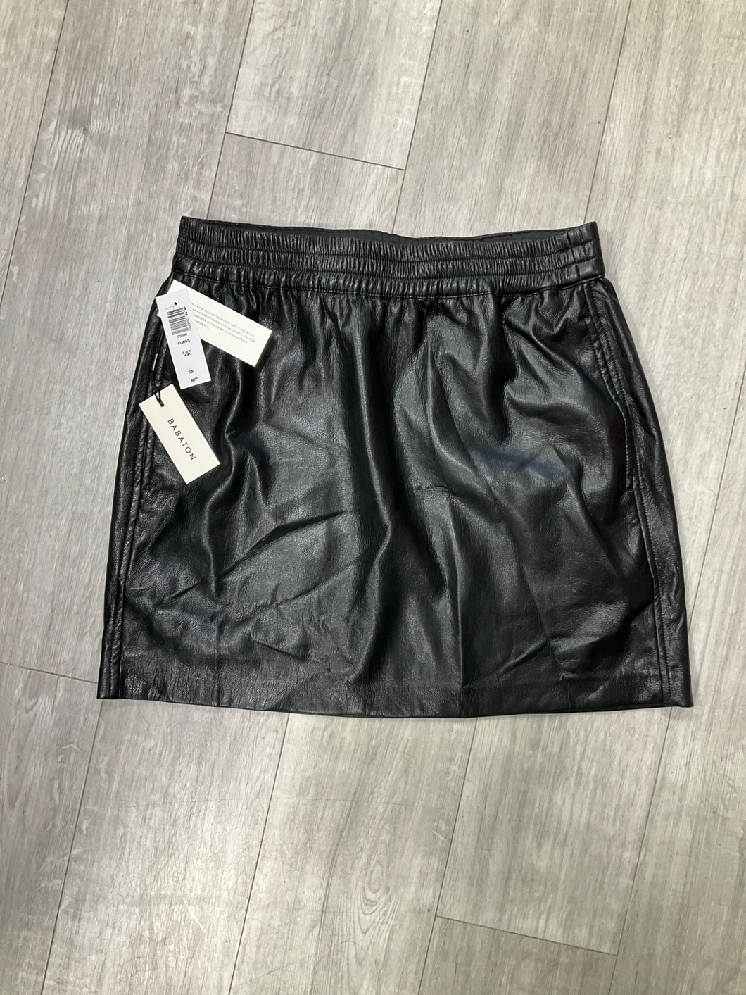 Babaton Short Skirt Size Small