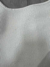Load image into Gallery viewer, Babaton Tank Top Size Small
