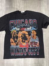 Load image into Gallery viewer, Short Sleeve Top Size Large
