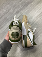 Load image into Gallery viewer, Jordan Casual Shoes Mens 11
